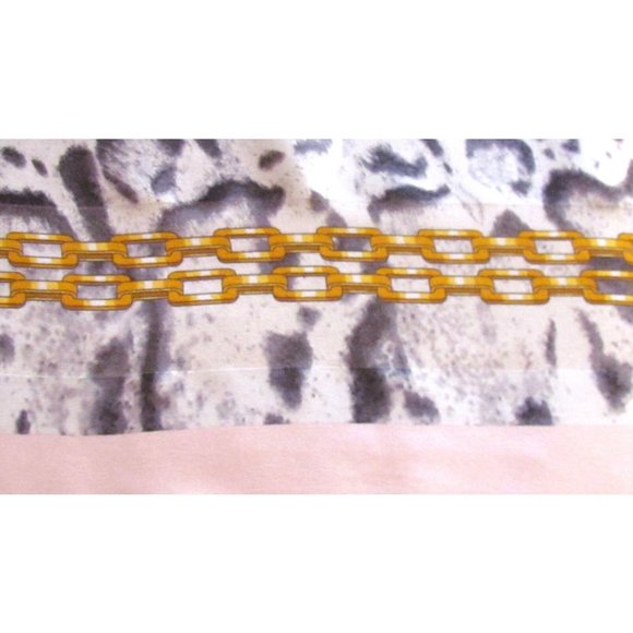 Les Copains Animal Gold Chain Pink /Grey Print 34X34"100% Silk Designer Scarf - Picture 2 of 5